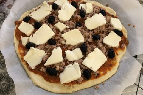 Cliquez pour zoomer ! Pizza au thon et aux olives Thermomix par shupa