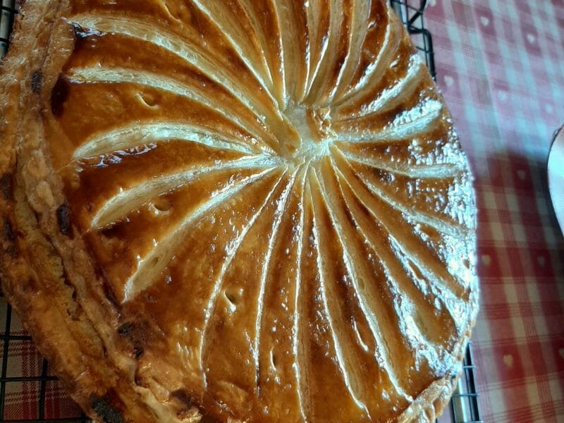 Cliquez pour zoomer ! Galette des rois à la frangipane Thermomix par J🍩S🥕