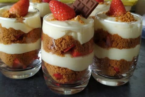Cliquez pour zoomer ! Tiramisu aux framboises et spéculoos Thermomix par orely02