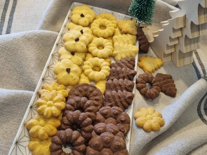 Cliquez pour zoomer ! Sablés à la presse à biscuits Thermomix par cactus01