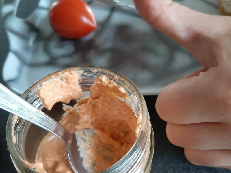 Cliquez pour zoomer ! Crème de poivrons à la feta Thermomix par drine977