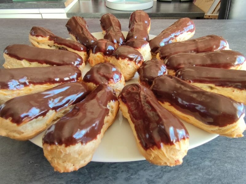 Cliquez pour zoomer ! Éclairs au chocolat Thermomix par didie36
