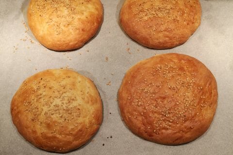 Cliquez pour zoomer ! Pains hamburger Thermomix par Clairebecbec