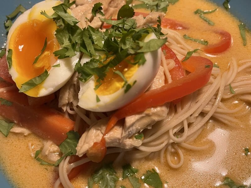 Cliquez pour zoomer ! Ramen thaï au poulet Thermomix par annenanoux