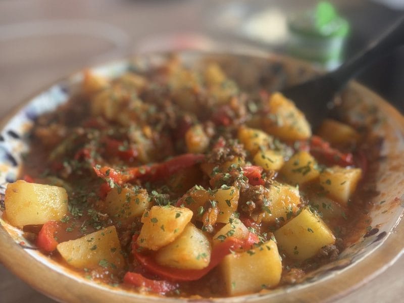 Cliquez pour zoomer ! Boeuf aux poivrons et pommes de terre Thermomix par typhaine35200