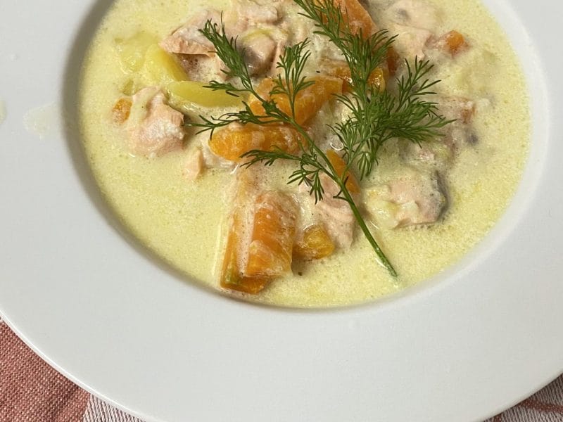 Cliquez pour zoomer ! Soupe de saumon Ă la finlandaise Thermomix par đ„ Jacques27 đ