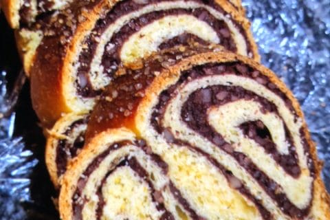 Cliquez pour zoomer ! Cozonac – Brioche roumaine aux noix et chocolat Thermomix par andrea10