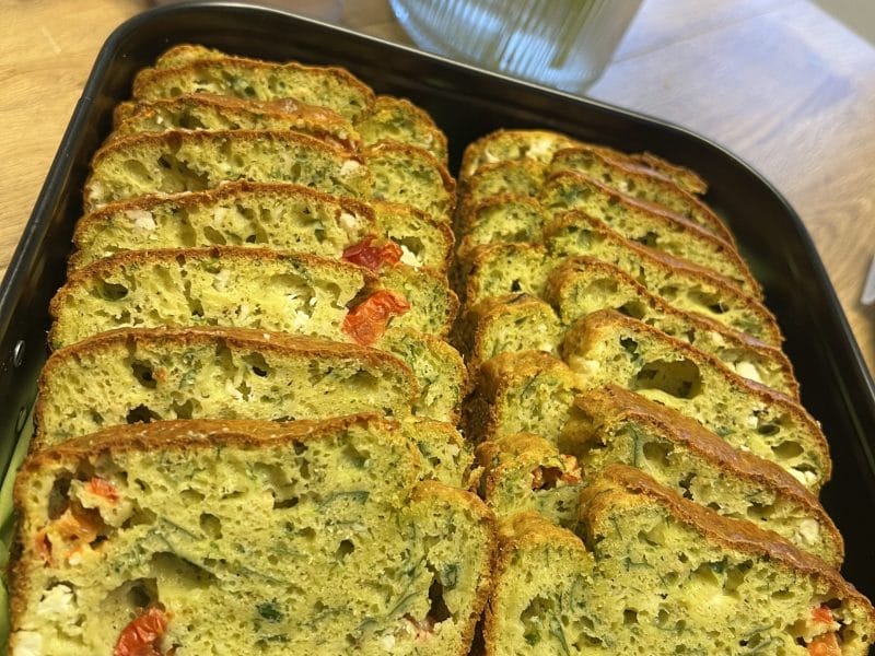 Cliquez pour zoomer ! Cake aux épinards, mozzarella et pesto Thermomix par andrea10