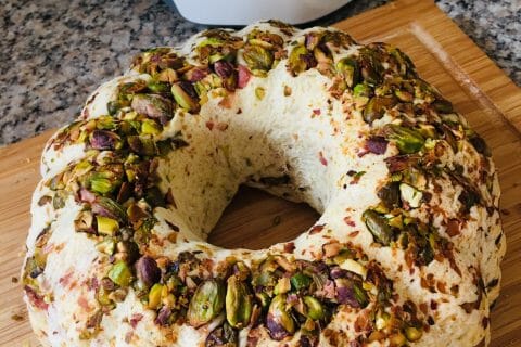 Cliquez pour zoomer ! Kouglof magret de canard et pistaches Thermomix par andrea10