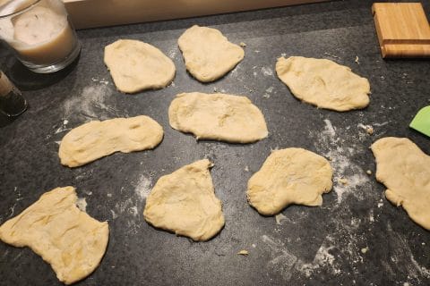Cliquez pour zoomer ! Naans à l’ail et à la coriandre Thermomix par chachz