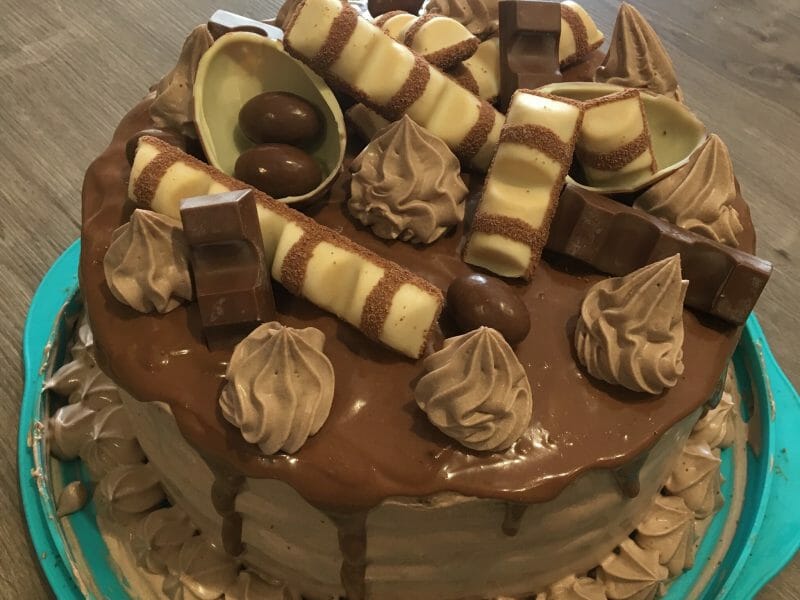 Cliquez pour zoomer ! Layer cake Kinder Bueno Thermomix par maddy61
