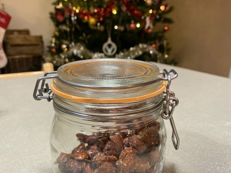 Cliquez pour zoomer ! Amandes grillées à la cannelle et au miel Thermomix par titou2308