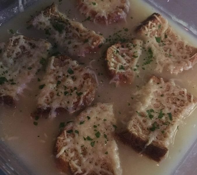 Cliquez pour zoomer ! Gratinée à l’oignon Thermomix par jujuli44