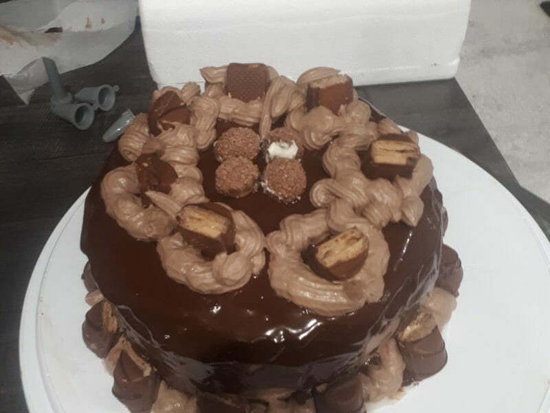 Cliquez pour zoomer ! Layer cake Kinder Bueno Thermomix par soren
