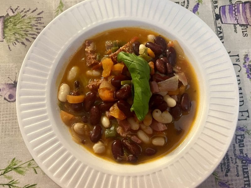 Cliquez pour zoomer ! Mijoté d’haricots blanc légumes et chorizo Thermomix par marine1954