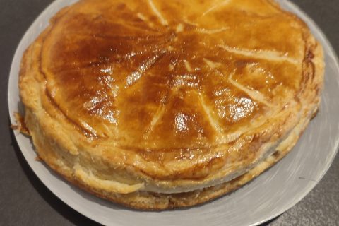 Cliquez pour zoomer ! Galette des rois à la frangipane Thermomix par littleboubou