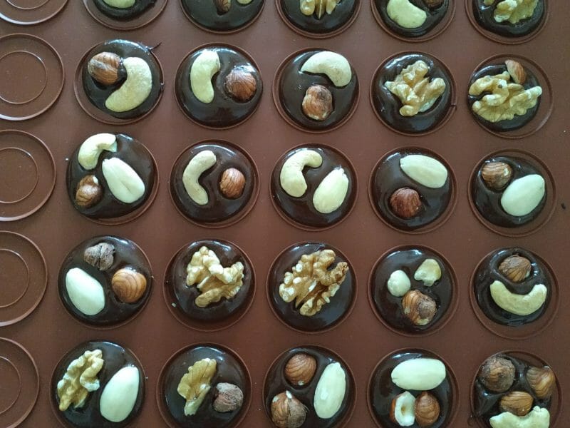 Cliquez pour zoomer ! Mendiants au chocolat Thermomix par littleboubou