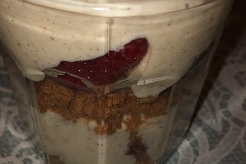 Cliquez pour zoomer ! Tiramisu aux framboises et spéculoos au Thermomix