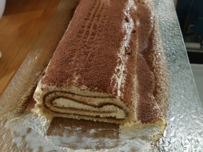 Cliquez pour zoomer ! Bûche Tiramisu Thermomix par accrotm