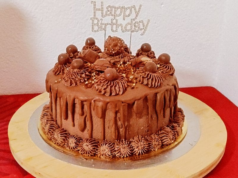 Cliquez pour zoomer ! Layer cake Kinder Bueno Thermomix par caprice974