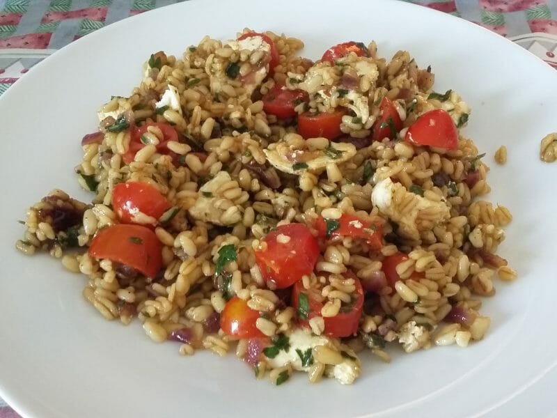 Cliquez pour zoomer ! Salade d’ebly, oignon caramélisé & mozzarella Thermomix par bettydegironde