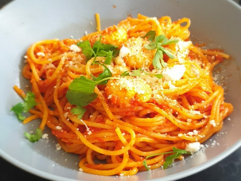 Cliquez pour zoomer ! Spaghettis aux crevettes et à l’ail Thermomix par meguie