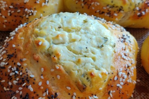 Cliquez pour zoomer ! Poğaça – Petits pains Turcs à la Feta au Thermomix