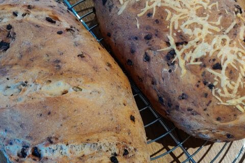 Cliquez pour zoomer ! Pain aux olives au Thermomix