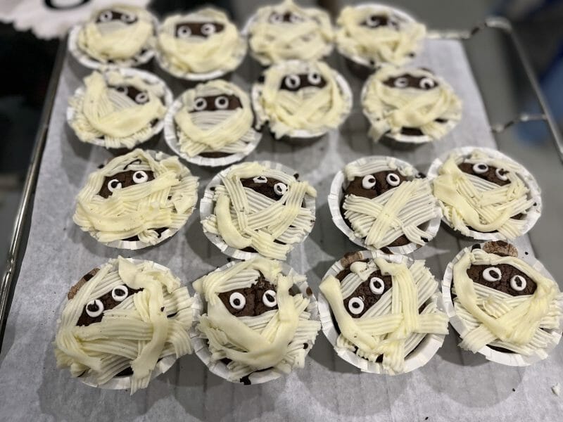 Cliquez pour zoomer ! Cupcakes momie Thermomix par asmaabenkirane