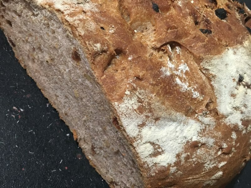 Cliquez pour zoomer ! Pain figues et noix Thermomix par sylvie67310