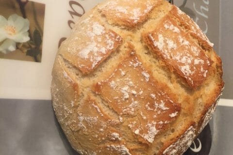 Cliquez pour zoomer ! Pain Cocotte Thermomix par clemence37