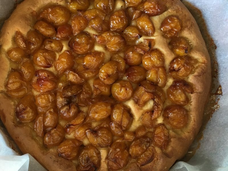 Cliquez pour zoomer ! Tarte briochée aux prunes avec streusel Thermomix par natarazzi