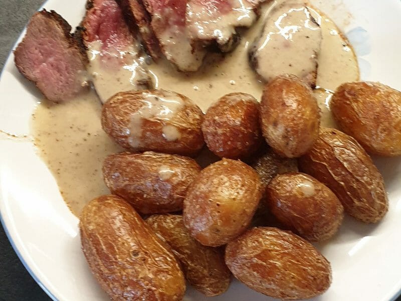 Cliquez pour zoomer ! Magret de canard sauce au poivre blanc Thermomix par luzinay91