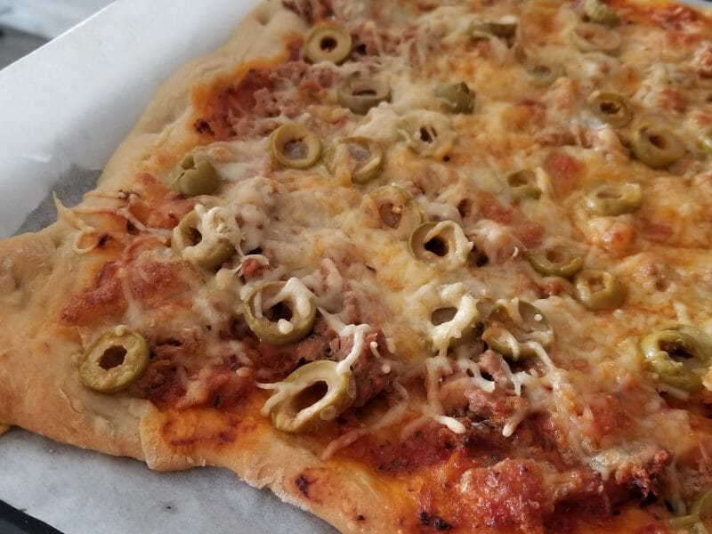 Cliquez pour zoomer ! Pizza au thon et aux olives Thermomix par pawline