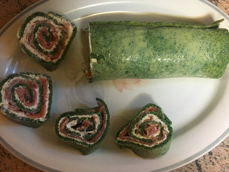 Cliquez pour zoomer ! Roulé aux épinards, saumon et Boursin Thermomix par Maria_Isabel