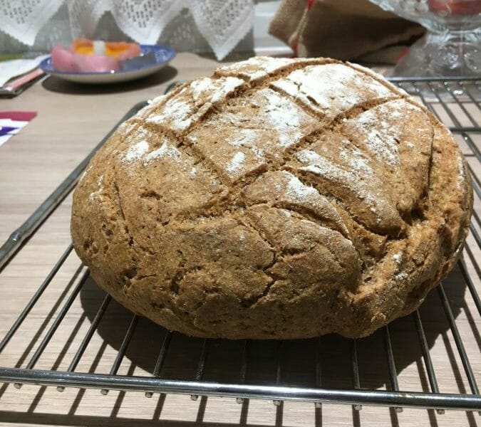 Cliquez pour zoomer ! Pain Cocotte Thermomix par Lisbeth