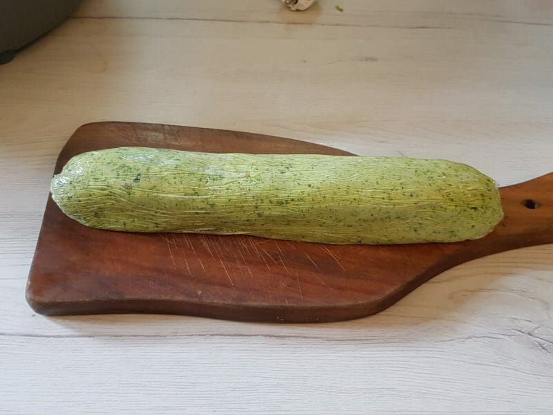 Cliquez pour zoomer ! Beurre maître d’hôtel – beurre d’escargots Thermomix par Sabine 61