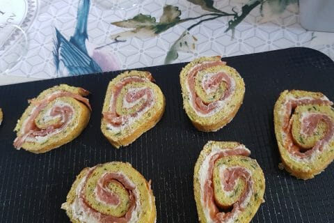 Cliquez pour zoomer ! Roulé aux courgettes et au saumon fumé Thermomix par Sabine 61