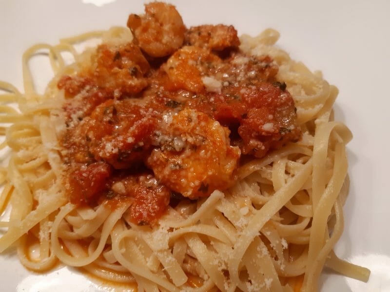 Cliquez pour zoomer ! Spaghettis aux crevettes et à l’ail Thermomix par lilycracotte