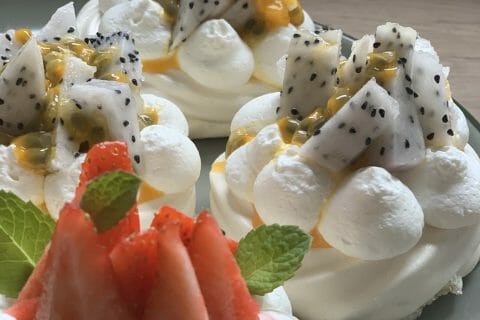 Cliquez pour zoomer ! Mini pavlova aux fraises Thermomix par juliat