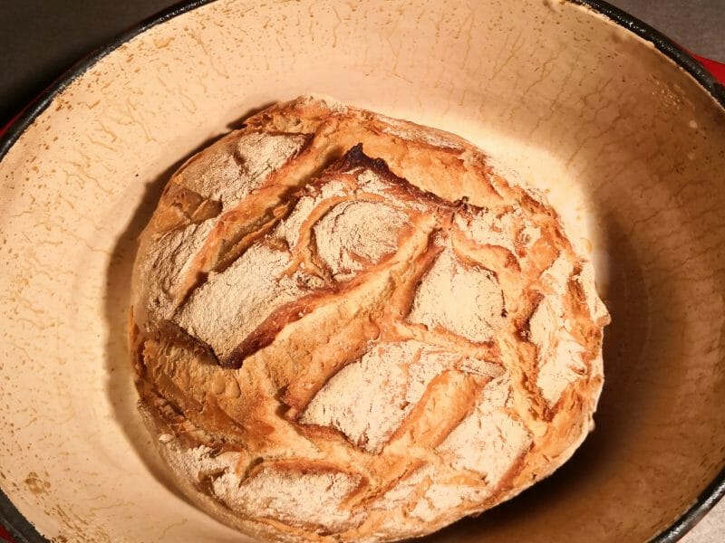 Cliquez pour zoomer ! Pain Cocotte Thermomix par jsle