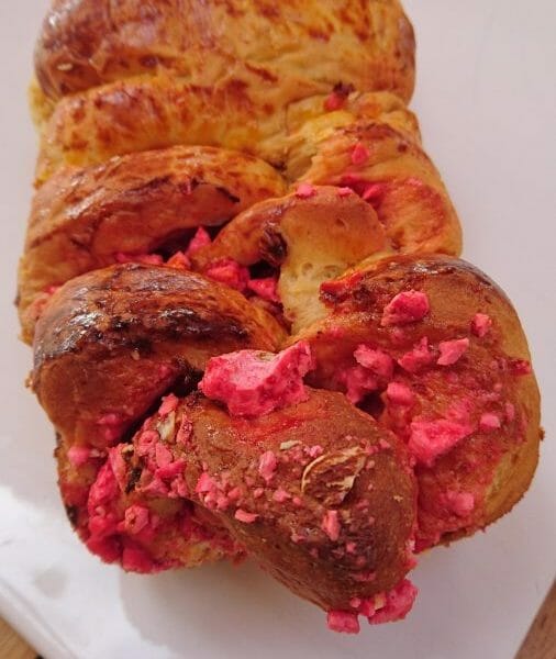 Cliquez pour zoomer ! Brioche aux pralines roses Thermomix par Monabibi