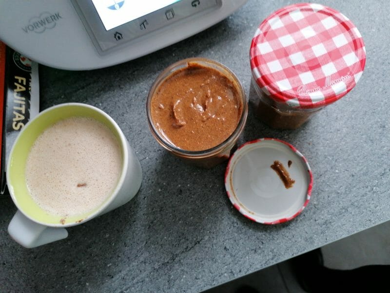 Cliquez pour zoomer ! Pâte de praliné Thermomix par gwen27520