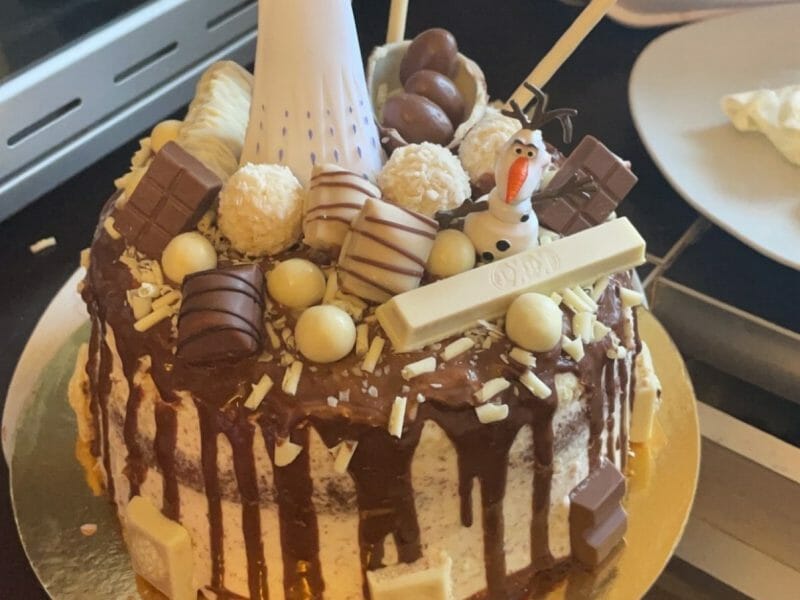 Cliquez pour zoomer ! Layer cake Kinder Bueno Thermomix par Émii delice