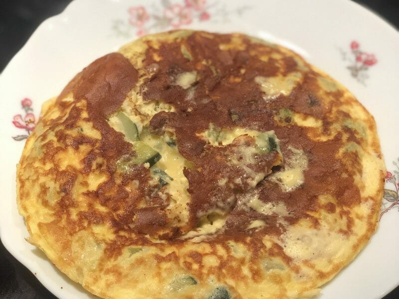 Cliquez pour zoomer ! Tortilla de courgettes Thermomix par grebeaud