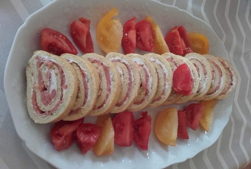 Cliquez pour zoomer ! Roulé aux courgettes et au saumon fumé Thermomix par rachel2010