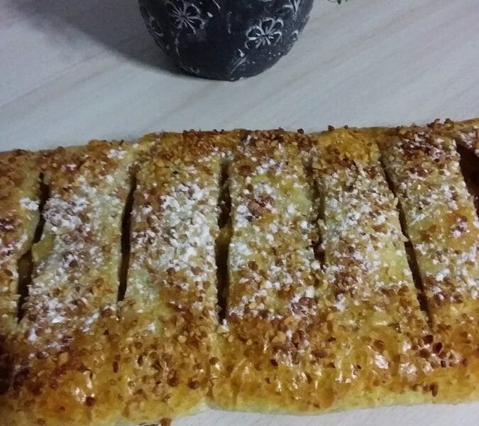Cliquez pour zoomer ! Apfelstrudel (Strudel aux pommes) Thermomix par rachel2010