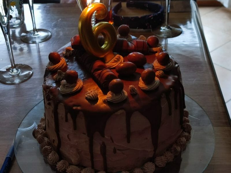 Cliquez pour zoomer ! Layer cake Kinder Bueno Thermomix par sifi59