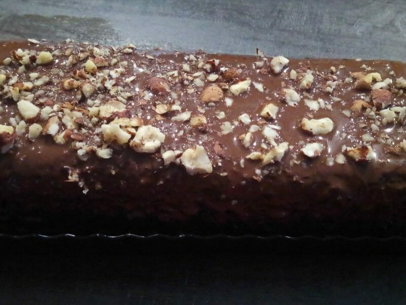 Cliquez pour zoomer ! Cake chocolat noisettes fondant Thermomix par cece 26