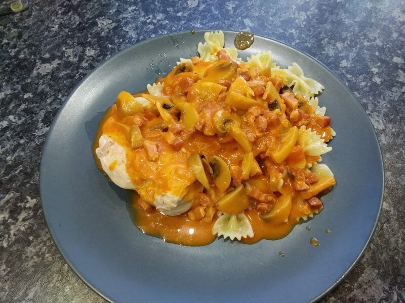 Cliquez pour zoomer ! Lapin sauce chasseur Thermomix par MaPicardie